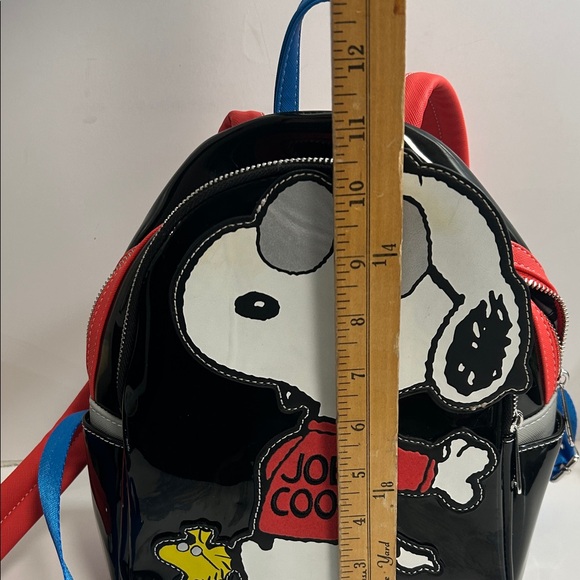 Loungefly Peanuts Snoopy Joe Cool Mini Backpack - Picture 13 of 16